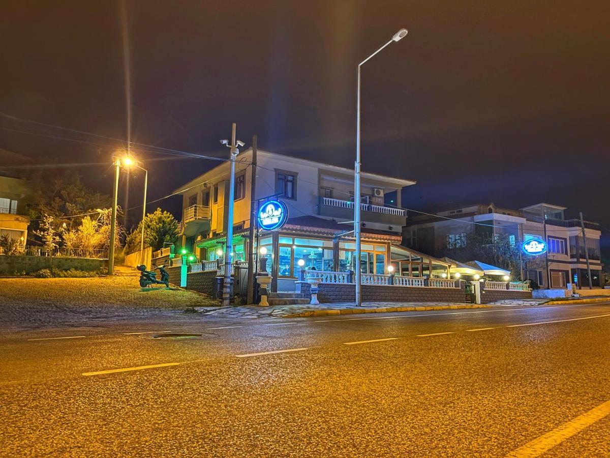 Soezer Otel Ayvalı Exterior foto