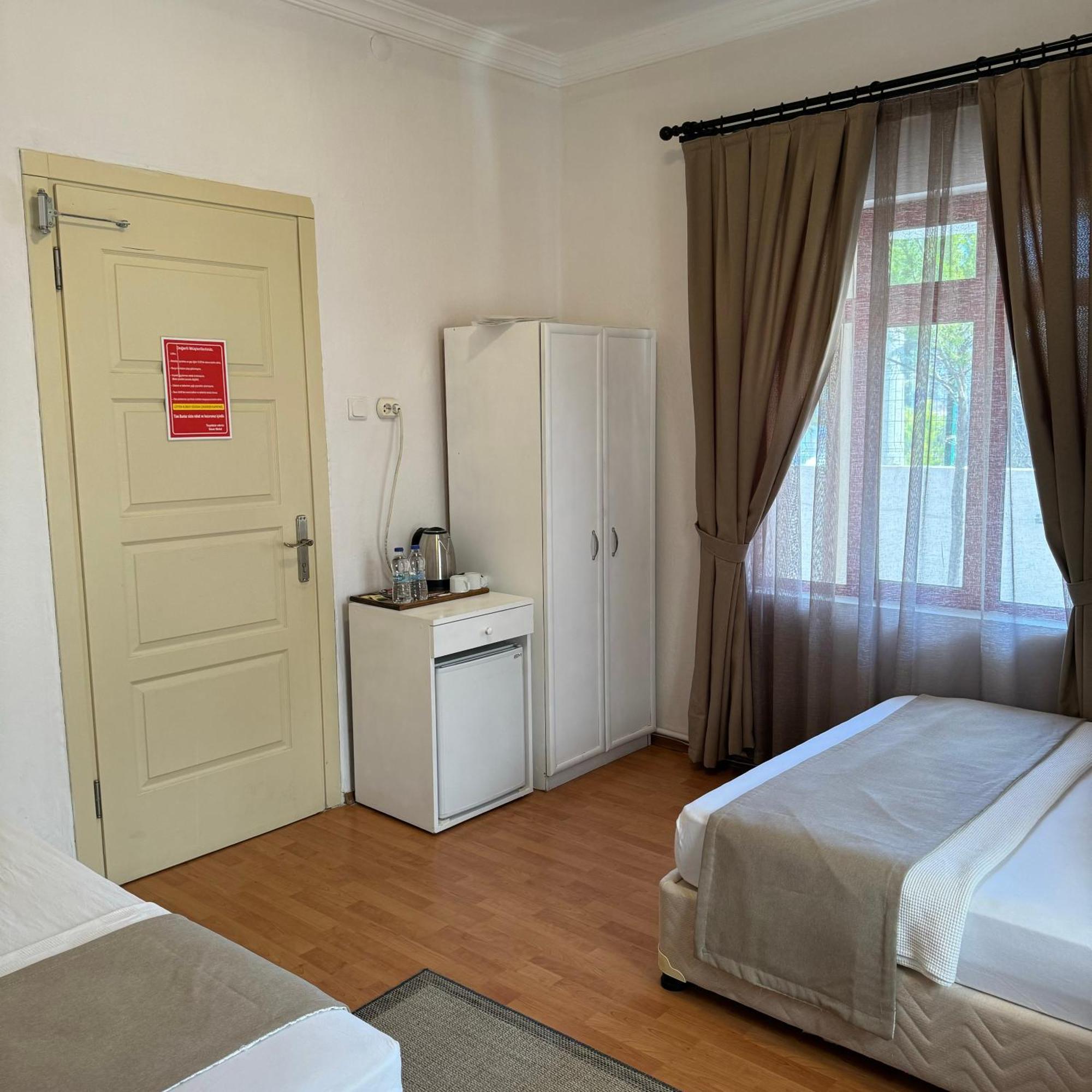 Soezer Otel Ayvalı Exterior foto